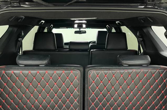 Fortuner 2.4 Legender Black Top (MY20) AT* - ภาพย่อที่ 34