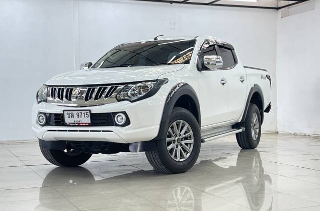 Triton All New Double Cab 2.4 GLS Ltd Plus (MNC) MT*