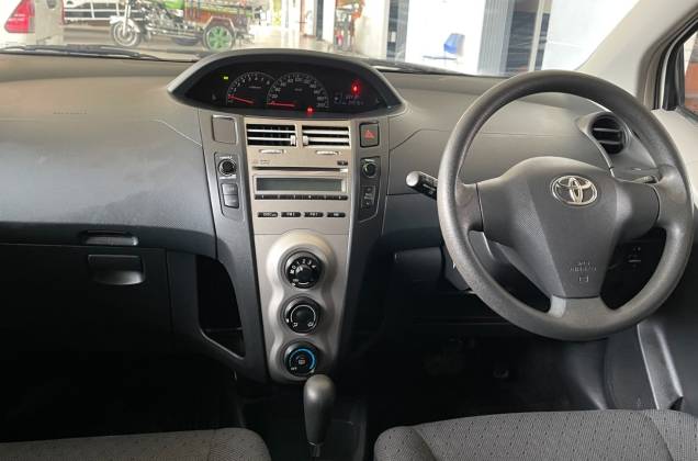 Yaris 1.5 J (MNC) (MY12) AT* - ภาพย่อที่ 28