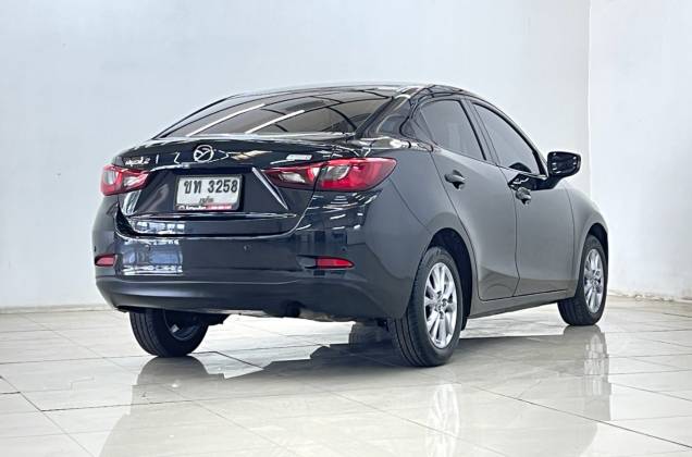 2 1.5 Skyactiv XD High AT* - ภาพย่อที่ 6