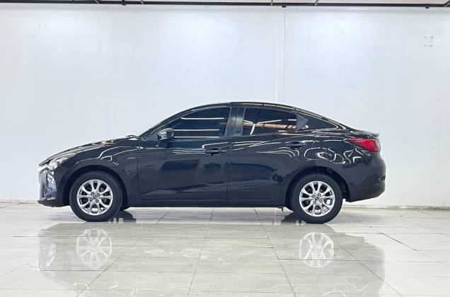 2 1.5 Skyactiv XD High AT* - ภาพย่อที่ 10