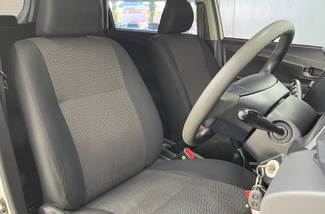 Avanza 1.5 E (MY12) MT - ภาพย่อที่ 32