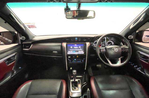 Fortuner 2.4 Legender (MY20) AT - ภาพย่อที่ 36