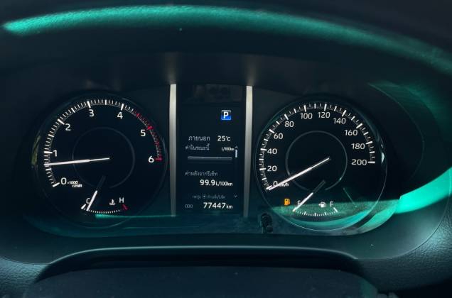 Fortuner 2.4 Legender Black Top (MY20) AT* - ภาพย่อที่ 37