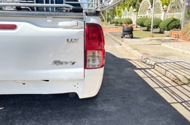 Hilux Revo 2.4 J Single Cab MT* - ภาพย่อที่ 14