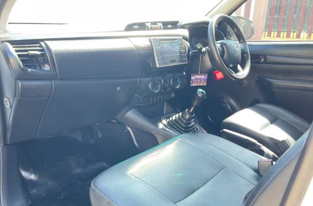 Hilux Revo 2.4 J Single Cab MT* - ภาพย่อที่ 23