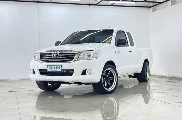 Hilux Vigo Champ Cab 2.5 J MT*