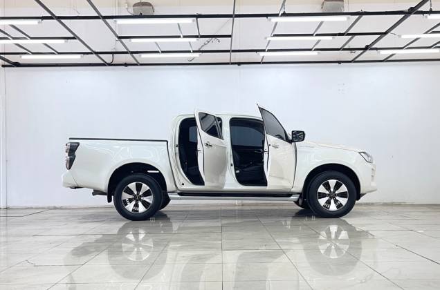 D-Max All New Blue Power Cab-4 Hi-Lander 3.0 Ddi M (MY19) AT* - ภาพย่อที่ 12