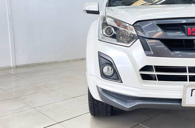 D-Max All New Blue Power Cab-4 Hi-Lander 1.9 Ddi Z DVD X-series MT* - ภาพย่อที่ 17