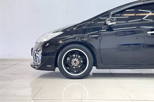 Prius 1.8 Top Option TRD Sportivo(MNC) Hybrid AT* - ภาพย่อที่ 15