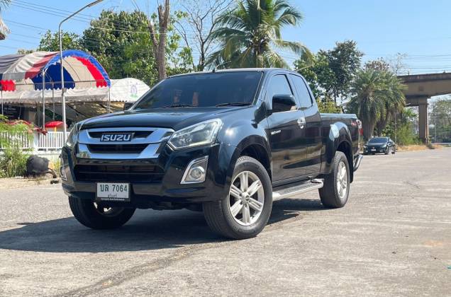 D-Max All New Blue Power Spacecab V-Cross 3.0 Ddi Z 4WD MT*