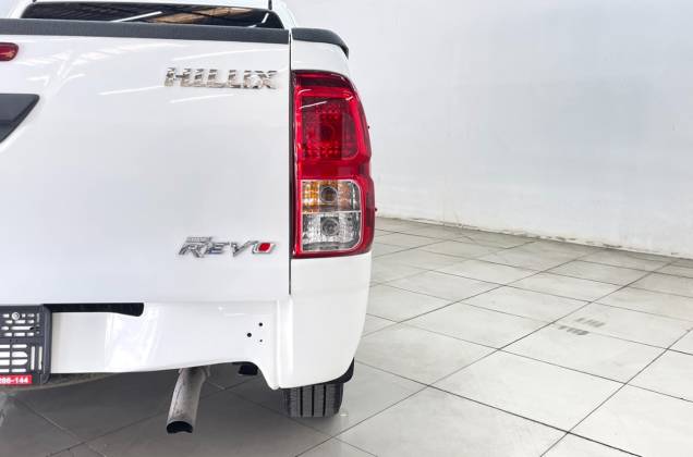Hilux Revo Smart Cab 2.4 J MT* - ภาพย่อที่ 18
