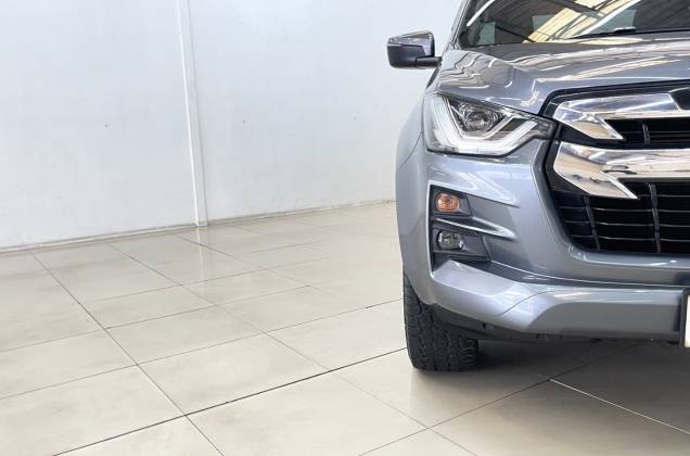 D-Max All New Blue Power Spacecab Hi-Lander 1.9 Ddi Z (MY19)  AT - ภาพย่อที่ 17