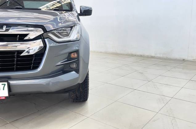 D-Max All New Blue Power Spacecab Hi-Lander 1.9 Ddi Z (MY19)  AT - ภาพย่อที่ 18