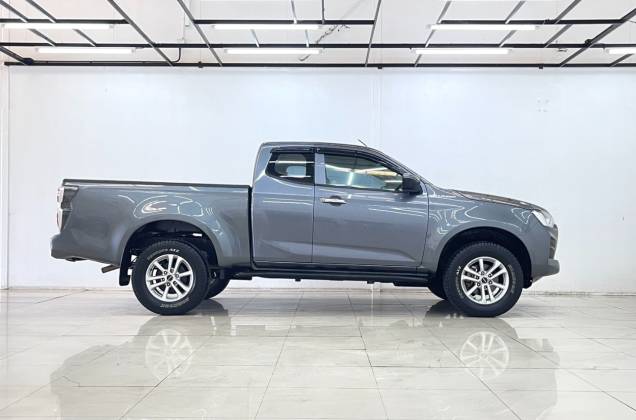 D-Max All New Blue Power Spacecab Hi-Lander 1.9 Ddi Z (MY19)  AT - ภาพย่อที่ 11