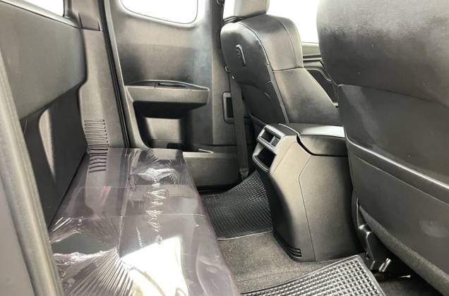 D-Max All New Blue Power Spacecab Hi-Lander 1.9 Ddi Z (MY19)  AT - ภาพย่อที่ 29