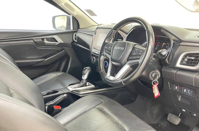 D-Max All New Blue Power Spacecab Hi-Lander 1.9 Ddi Z (MY19)  AT - ภาพย่อที่ 30