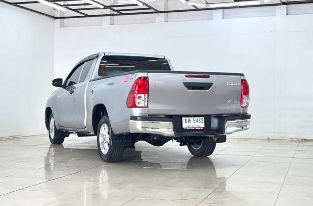 Hilux Revo Smart Cab 2.4 Entry Z Edition (MY22) MT - ภาพย่อที่ 8