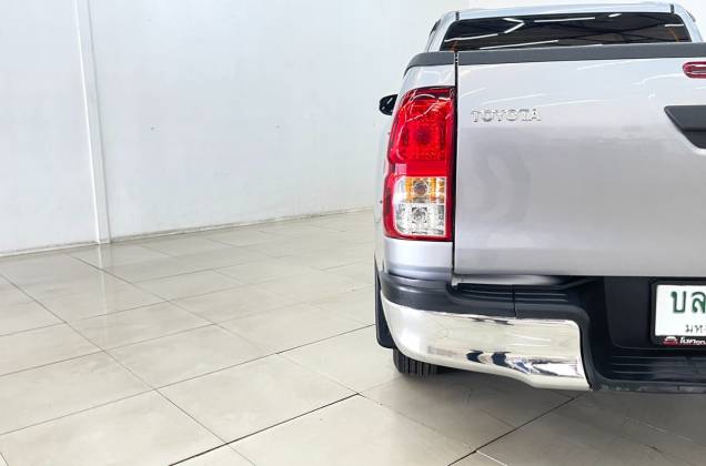 Hilux Revo Smart Cab 2.4 Entry Z Edition (MY22) MT - ภาพย่อที่ 19