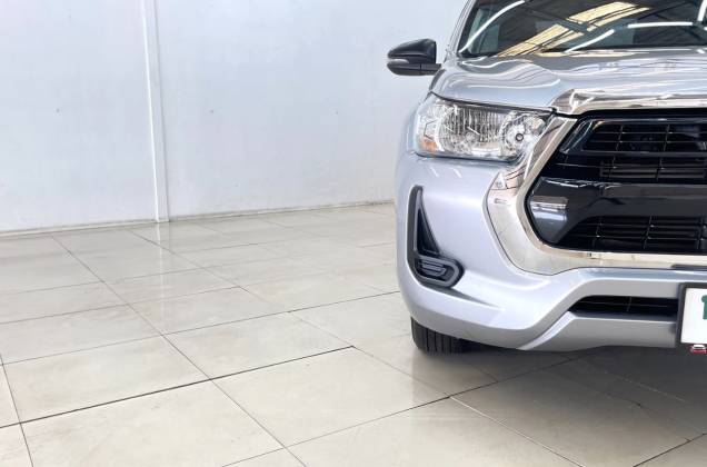 Hilux Revo Smart Cab 2.4 Entry Z Edition (MY22) MT - ภาพย่อที่ 17