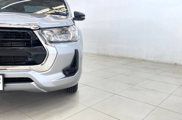 Hilux Revo Smart Cab 2.4 Entry Z Edition (MY22) MT - ภาพย่อที่ 18