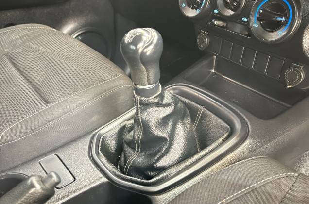 Hilux Revo Smart Cab 2.4 Entry Z Edition (MY22) MT - ภาพย่อที่ 35