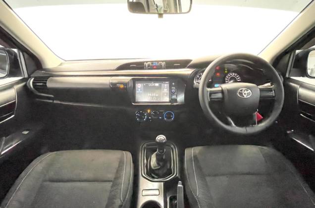 Hilux Revo Smart Cab 2.4 Entry Z Edition (MY22) MT - ภาพย่อที่ 34