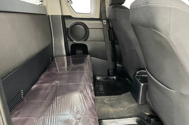 Hilux Revo Smart Cab 2.4 J Plus (MY18) MT - ภาพย่อที่ 26