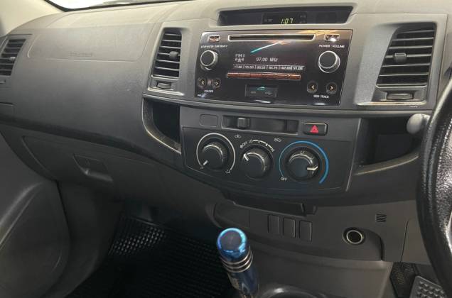 Hilux Vigo Champ 2.7 J (Single Cab) (Power) (CNG) MT* - ภาพย่อที่ 29