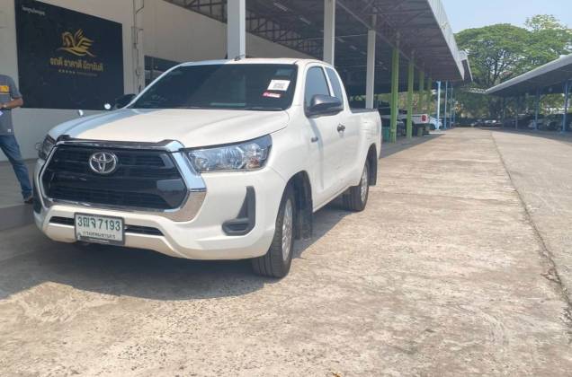 Hilux Revo Smart Cab 2.4 Entry Z Edition (MY20) MT