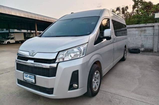 Commuter 2.8 Diesel (MY19) MT