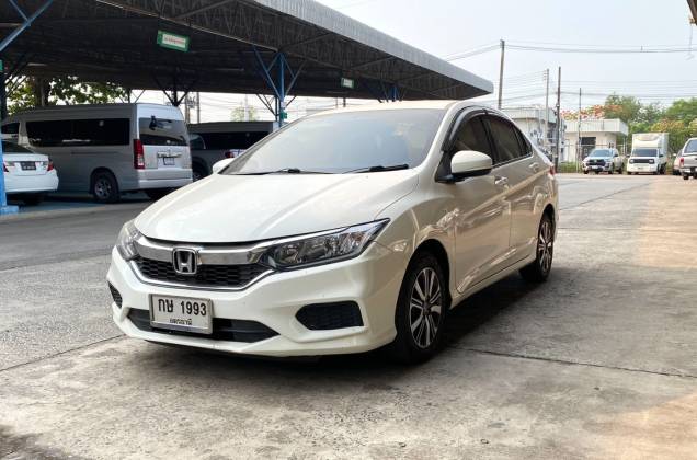 City 1.5 V (MY14) (MNC) AT