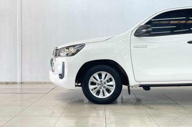 Hilux Revo Smart Cab 2.4 Entry Z Edition (MY20) MT - ภาพย่อที่ 16