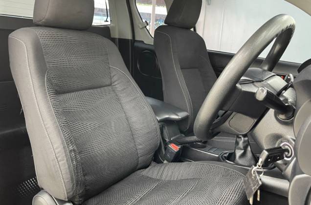 Hilux Revo Smart Cab 2.4 Entry Z Edition (MY20) MT - ภาพย่อที่ 27