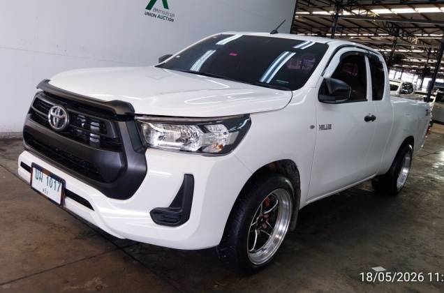 Hilux Revo Smart Cab 2.4 Mid Std Z Edition (MY20) MT