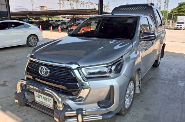 Hilux Revo Smart Cab 2.4 Mid Z Edition (MY22) MT