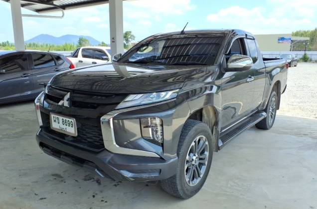 Triton All New Mega Cab 2.4 GT Plus (MY19) MT 