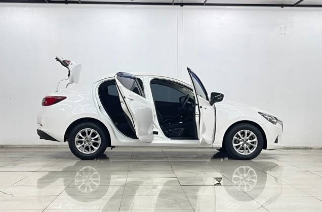 2 1.5 Skyactiv XD High Connect (MY17)  AT - ภาพย่อที่ 10