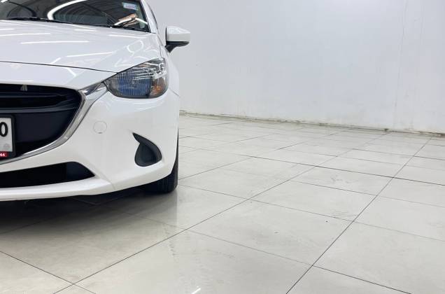2 1.5 Skyactiv XD High Connect (MY17)  AT - ภาพย่อที่ 17