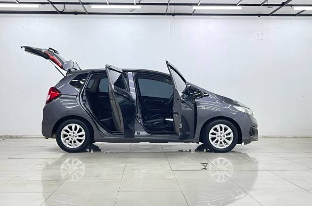 Jazz 1.5 V (MY14) (MNC) AT - ภาพย่อที่ 9