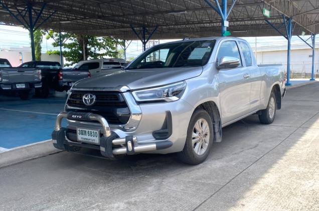 Hilux Revo Smart Cab 2.4 Mid Z Edition (MY22) MT