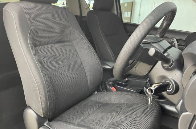 Hilux Revo Smart Cab 2.4 Entry Std Z Edition (MY20) MT - ภาพย่อที่ 29