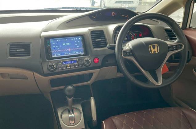  Civic 1.8 E AT - ภาพย่อที่ 12