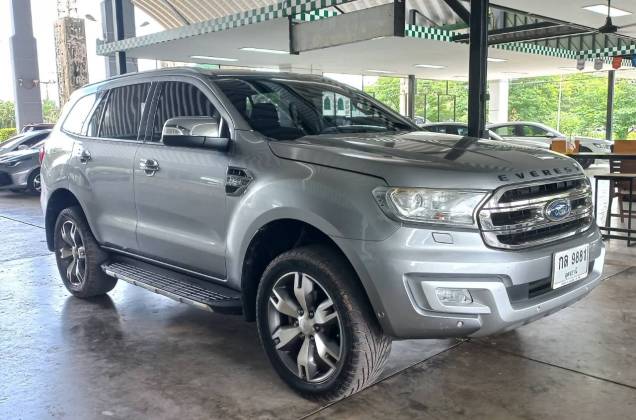 Ford Everest 2.2 Titanium +  AT