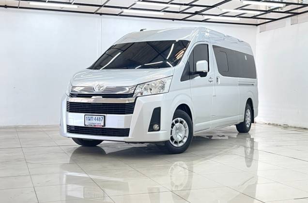 Commuter 2.8 Diesel (MY19) MT
