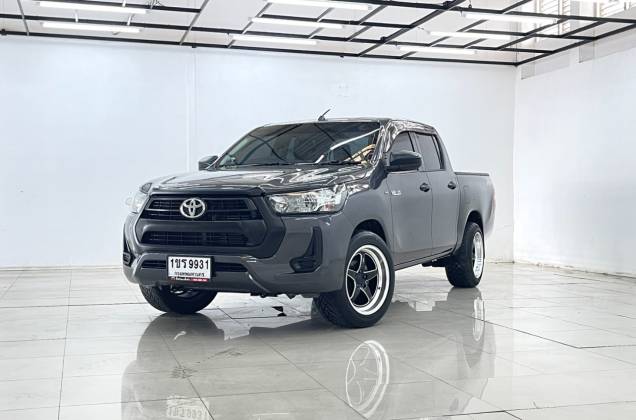 Hilux Revo Double Cab 2.4 Entry Std Z Edition (MY20) MT 