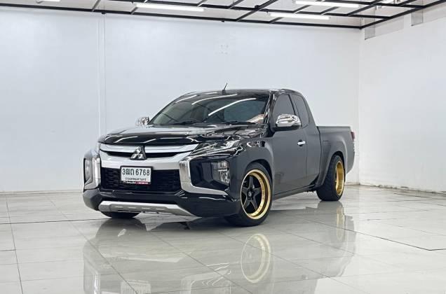 Triton All New Mega Cab 2.5 GLX (MY19) MT
