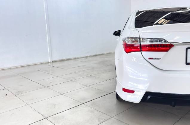 Corolla Altis 1.8 ESport (MY16) AT - ภาพย่อที่ 18
