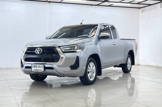 Hilux Revo Smart Cab 2.4 Mid Z Edition (MY22) MT
