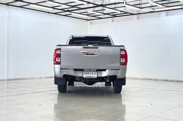 Hilux Revo Smart Cab 2.4 Mid Z Edition (MY22) MT - ภาพย่อที่ 7